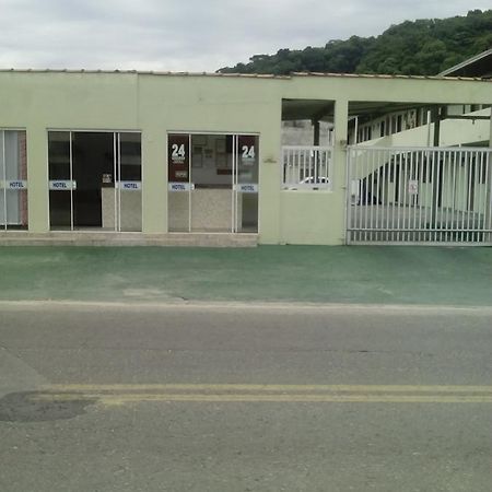 Hotel Pousada Guaratuba Exterior photo